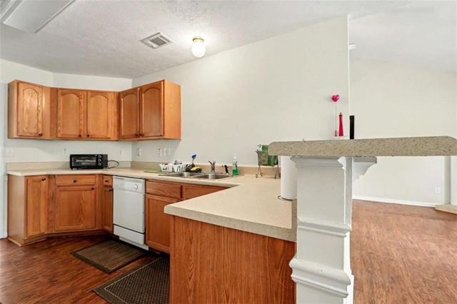 4353 Flat Stone Lane, Snellville, GA 30039