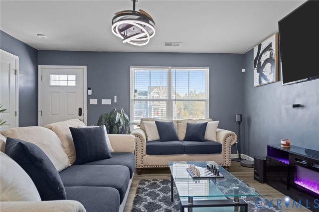 5466 Niles Rd, Chesterfield, VA 23234