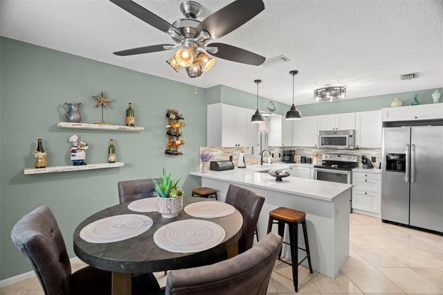 5379 16TH STREET S, St Petersburg, FL 33705