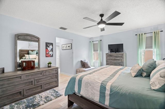 5379 16TH STREET S, St Petersburg, FL 33705