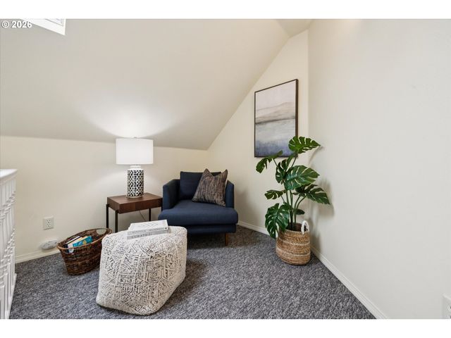1307 Se 37TH Ave, Portland, OR 97214