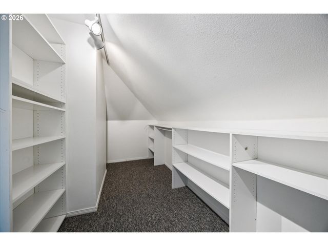 1307 Se 37TH Ave, Portland, OR 97214