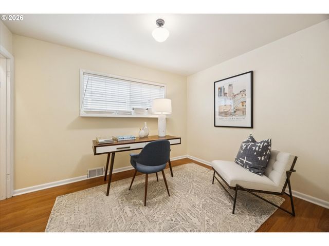 1307 Se 37TH Ave, Portland, OR 97214