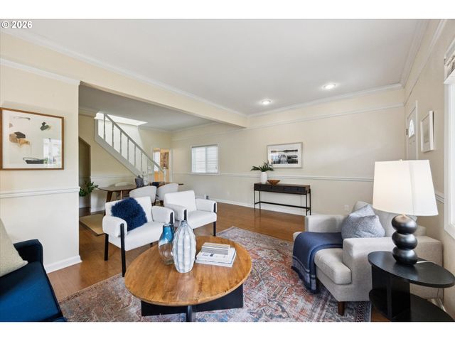 1307 Se 37TH Ave, Portland, OR 97214