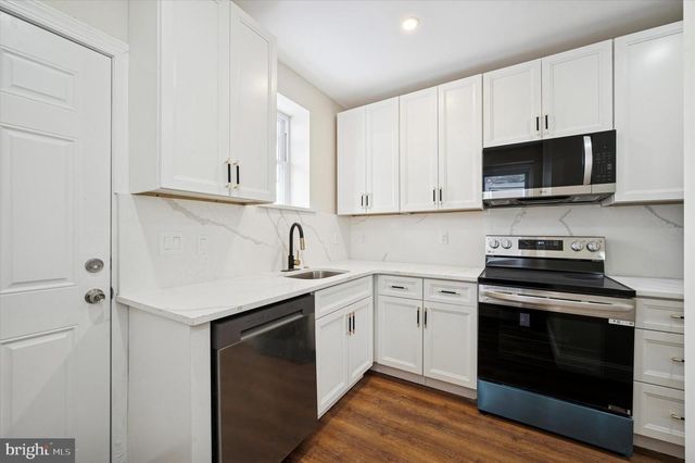 5637 RODMAN ST, Philadelphia, PA 19143