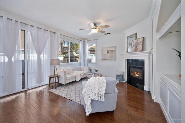 341 Anjou Cir, Sacramento, CA 95835