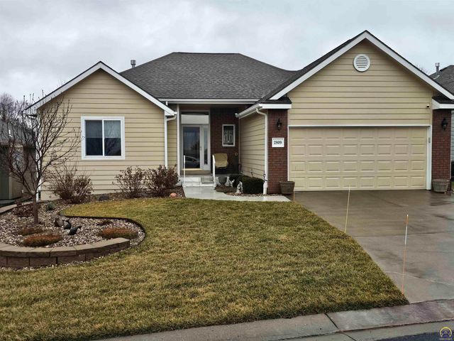 2809 SW Tallgrass DR, Topeka, KS 66614