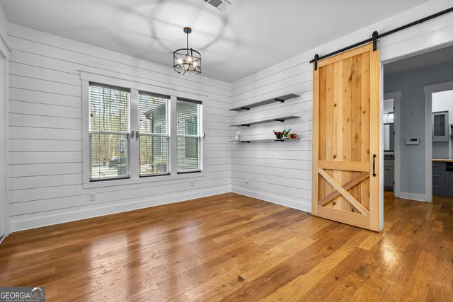 180 Lawshe Farm Drive, Senoia, GA 30276