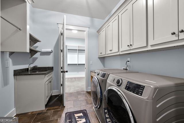 180 Lawshe Farm Drive, Senoia, GA 30276