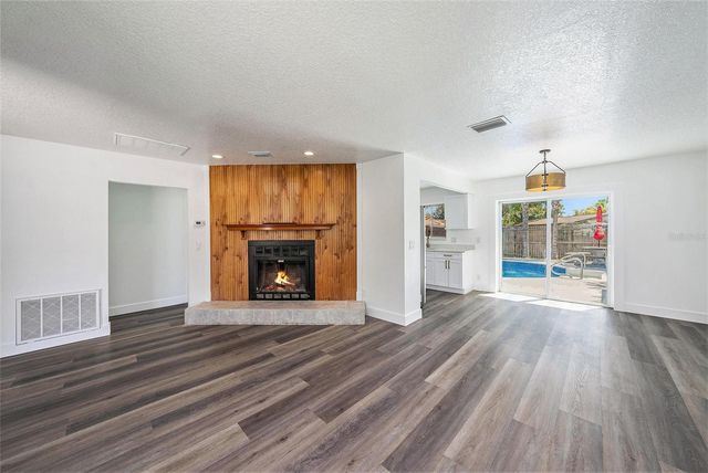 433 TANGERINE DRIVE, Oldsmar, FL 34677