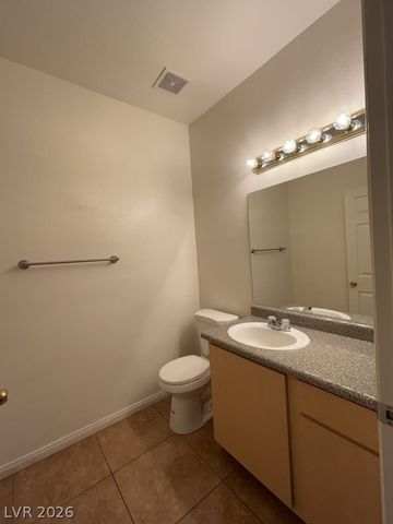 4915 East Russell Road 180, Las Vegas, NV 89120