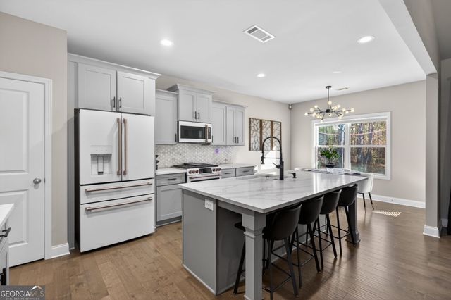 8624 St Andrews Parkway, Winston, GA 30187