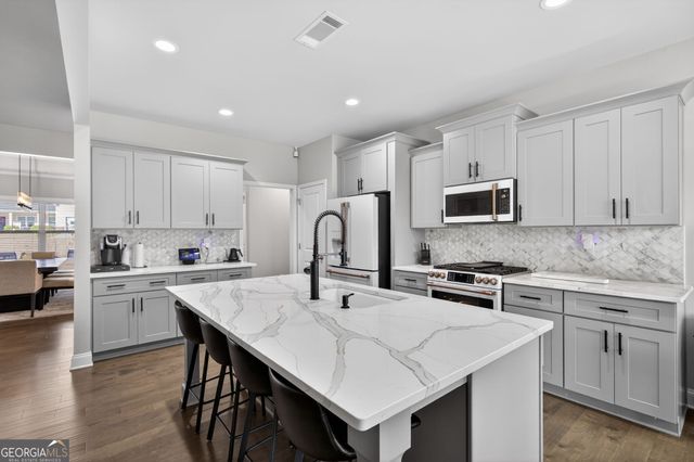 8624 St Andrews Parkway, Winston, GA 30187