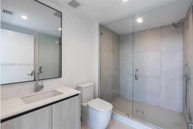 9201 E Bay Harbor Dr 603, Bay Harbor Islands, FL 33154