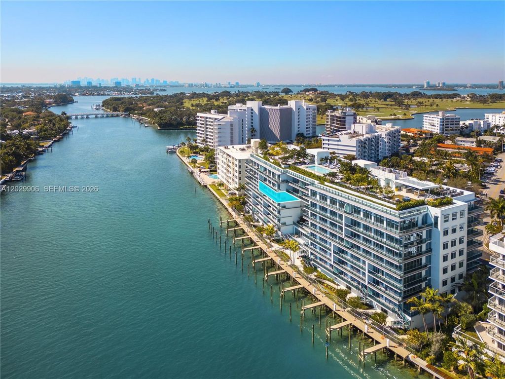 9201 E Bay Harbor Dr 603, Bay Harbor Islands, FL 33154