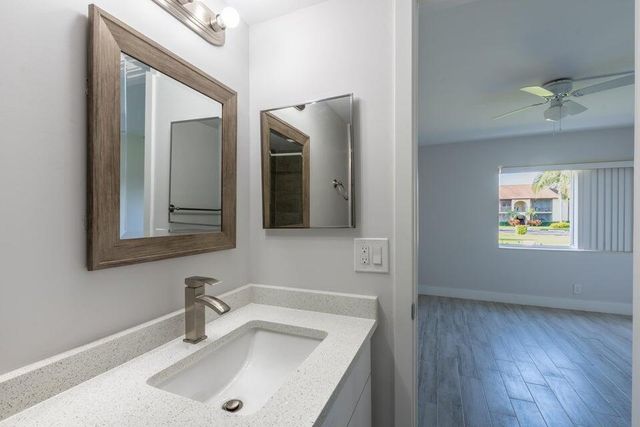 4765 Sable Pine Circle B1, West Palm Beach, FL 33417