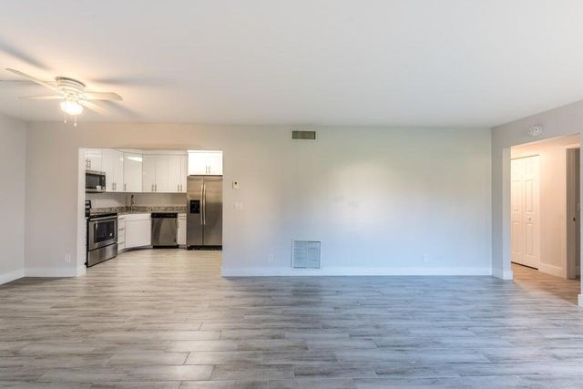 4765 Sable Pine Circle B1, West Palm Beach, FL 33417