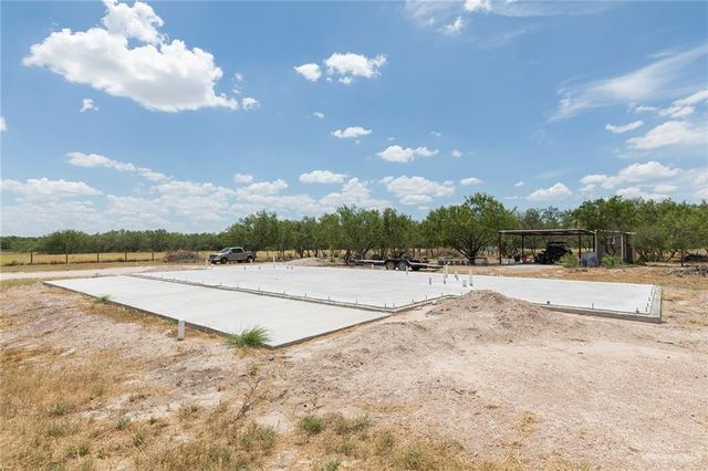 18611 Villa Hermosa Drive, Penitas, TX 78572