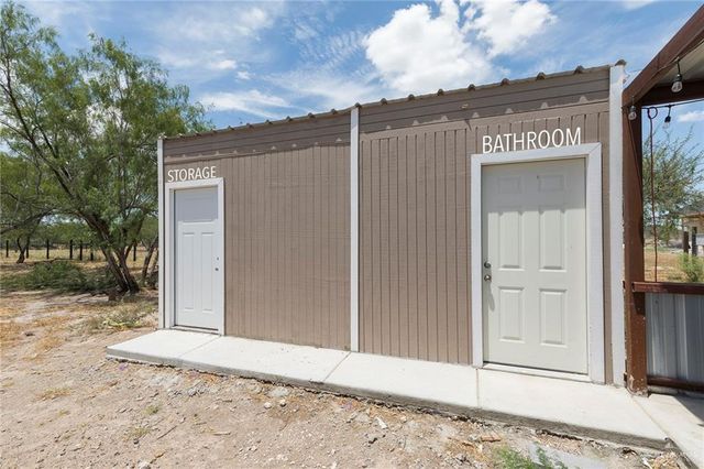 18611 Villa Hermosa Drive, Penitas, TX 78572