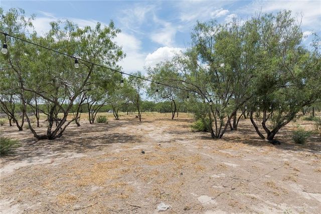 18611 Villa Hermosa Drive, Penitas, TX 78572