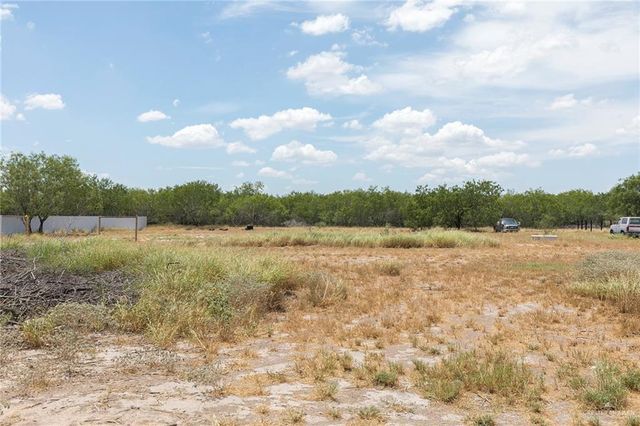 18611 Villa Hermosa Drive, Penitas, TX 78572