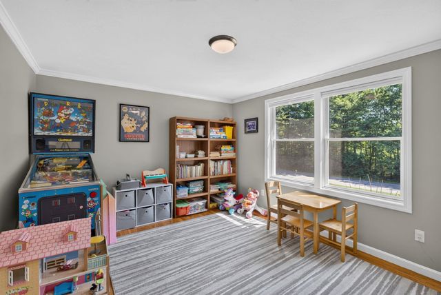 23 Merrymeeting Drive, Merrimack, NH 03054