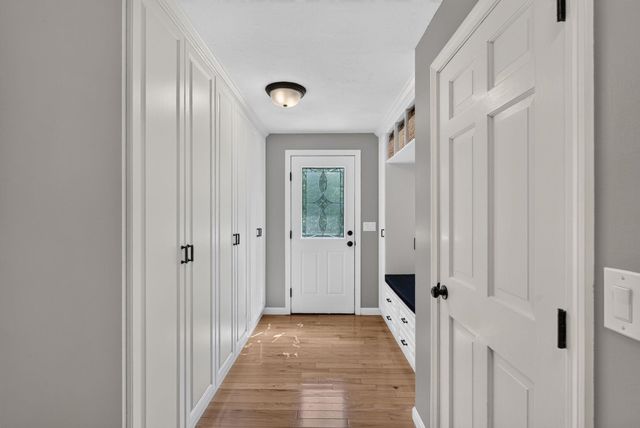 23 Merrymeeting Drive, Merrimack, NH 03054