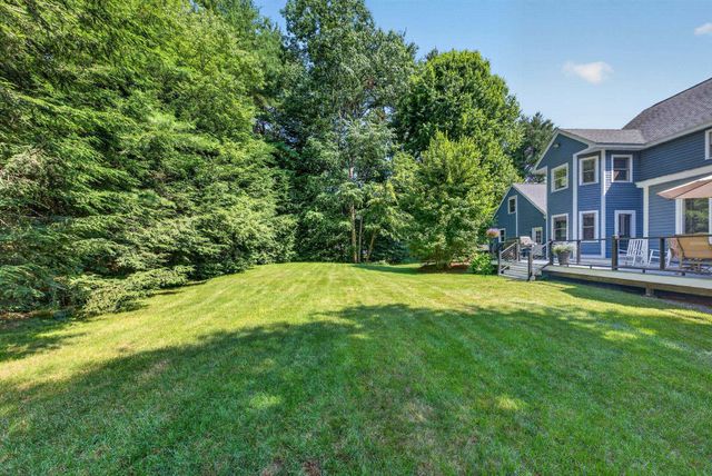 23 Merrymeeting Drive, Merrimack, NH 03054