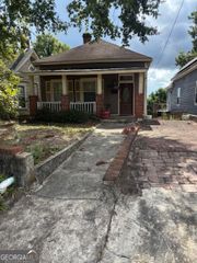 986 Maple Street, Macon, GA 31201