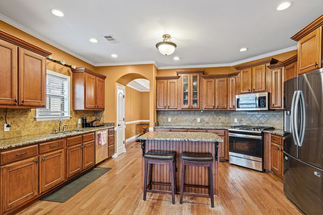 1190 WOODLAND MANOR BLVD, Unincorporated, TN 38018