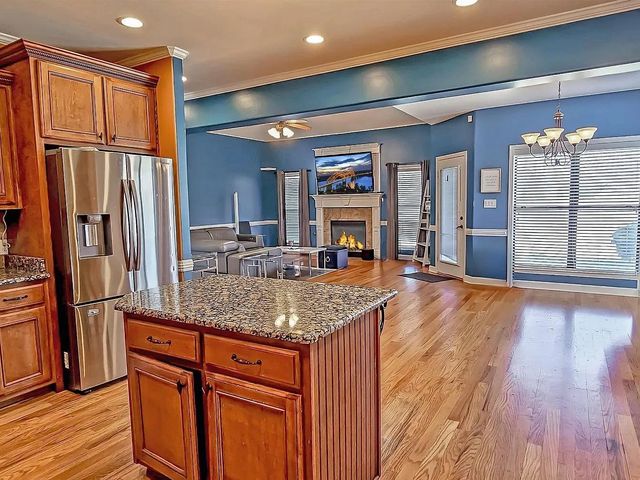 1190 WOODLAND MANOR BLVD, Unincorporated, TN 38018