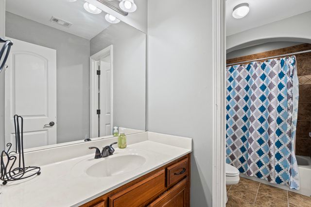 1190 WOODLAND MANOR BLVD, Unincorporated, TN 38018