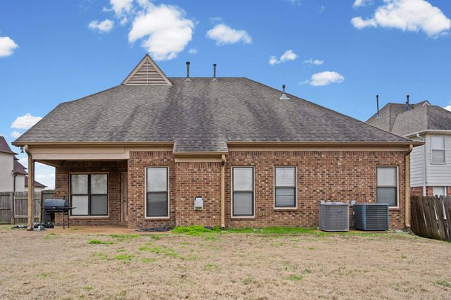 1190 WOODLAND MANOR BLVD, Unincorporated, TN 38018