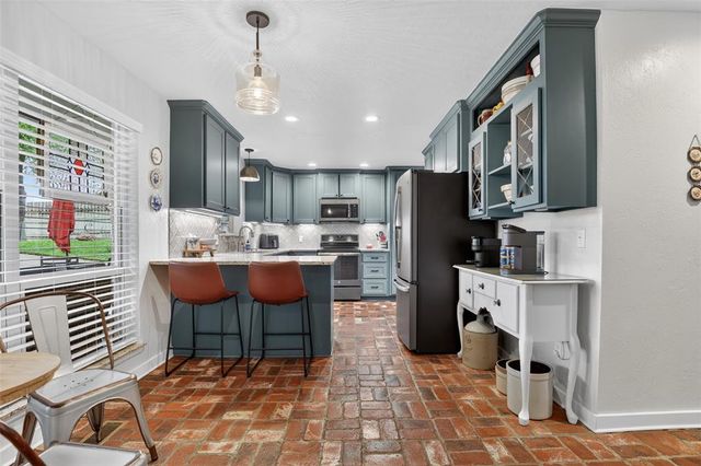 2113 Hummingbird Lane, Edmond, OK 73034