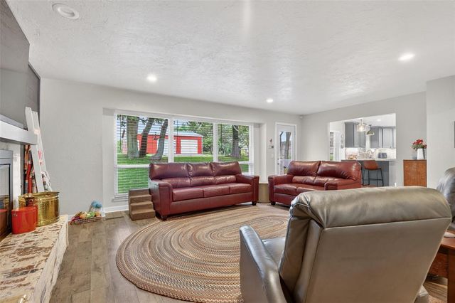 2113 Hummingbird Lane, Edmond, OK 73034