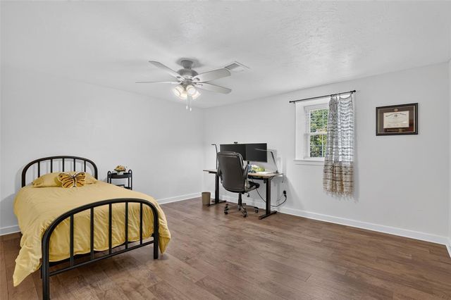 2113 Hummingbird Lane, Edmond, OK 73034