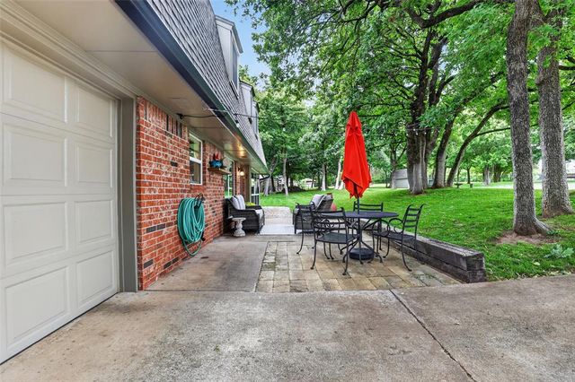 2113 Hummingbird Lane, Edmond, OK 73034