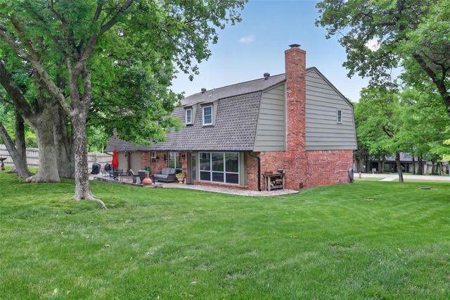 2113 Hummingbird Lane, Edmond, OK 73034