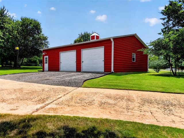 2113 Hummingbird Lane, Edmond, OK 73034