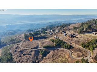 2987 Green Mountain Rd E2, Kalama, WA 98625