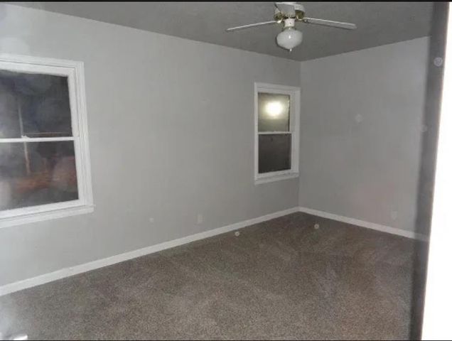 1806 E Clinton Avenue, Fresno, CA 93703