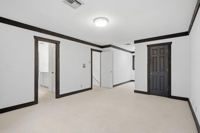 528 N CEDAR LAKE DR, Columbia, MO 65203