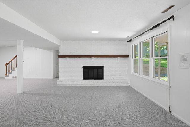 528 N CEDAR LAKE DR, Columbia, MO 65203