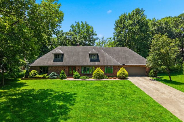 528 N CEDAR LAKE DR, Columbia, MO 65203