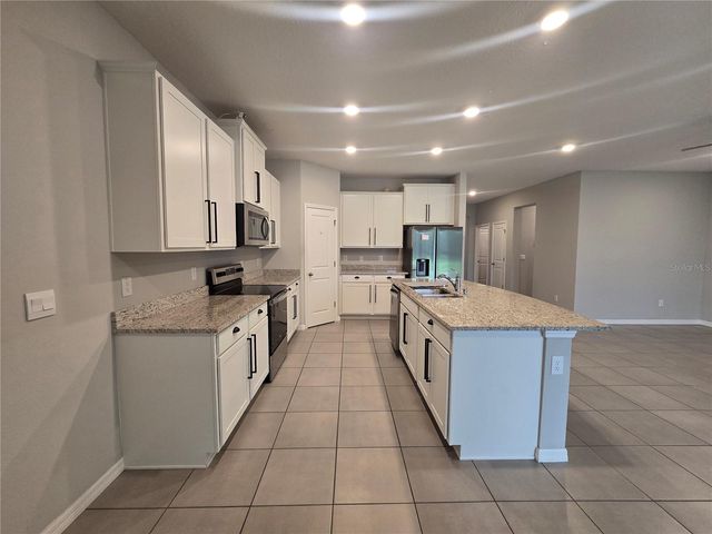 11370 TIMBER GROVE LANE, Brooksville, FL 34613