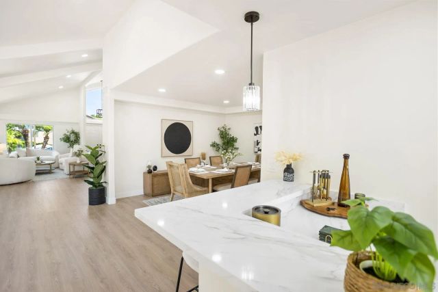 9956 Cummins Pl, San Diego, CA 92131