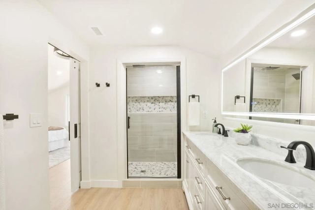 9956 Cummins Pl, San Diego, CA 92131