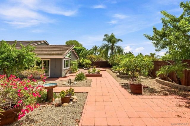 9956 Cummins Pl, San Diego, CA 92131