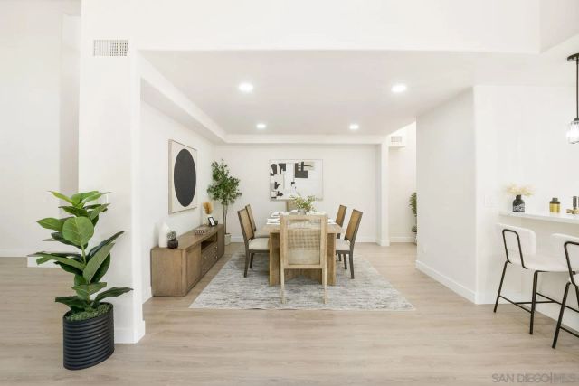 9956 Cummins Pl, San Diego, CA 92131