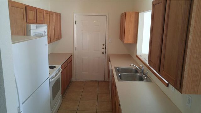 118 Sandstone DR A, Jarrell, TX 76537